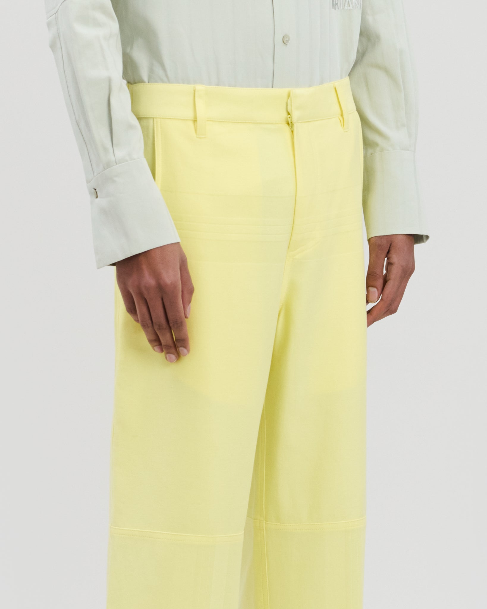 Jelle Trousers Powder Yellow